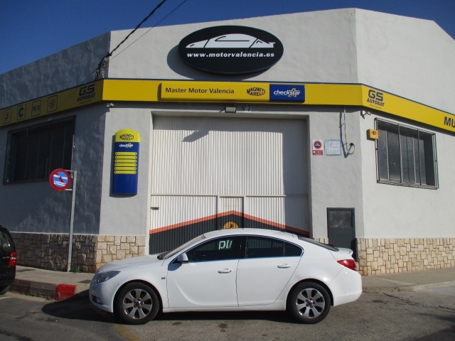 INSIGNIA 1.8 16v EDITION